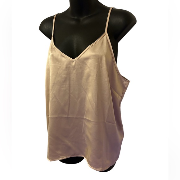 Tahari blush/champagne silky tank - Picture 3 of 4